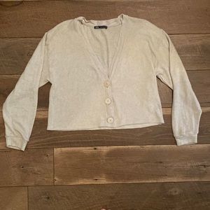 ZARA Button Up V Neck Cardigan Oatmeal Color Size Medium